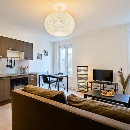 Appartement One Bedroom Near Tramway & Shops Mouvaux